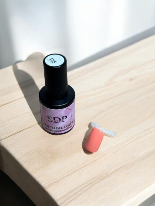 Gel polish 135